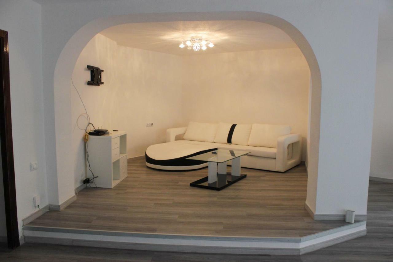 Apartment In Little Venice Port Saplaya Exterior photo